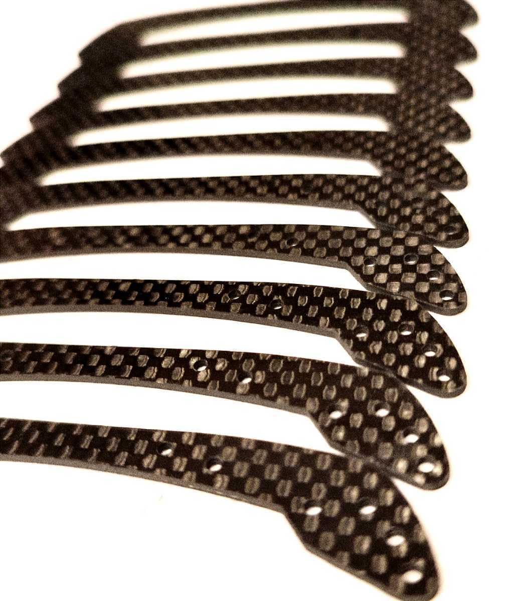 ミニ四駆 フロント カーボン 弓カーボン 2022 40個 Koreaもセット ミニ四駆 フロント カーボン 弓カーボン 2022 40個 Koreaもセット ミニ四駆